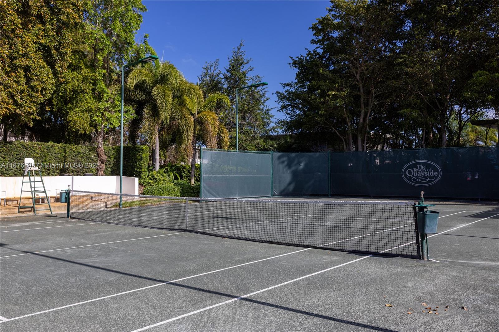 THE TOWERS OF QUAYSIDE CO - Residential