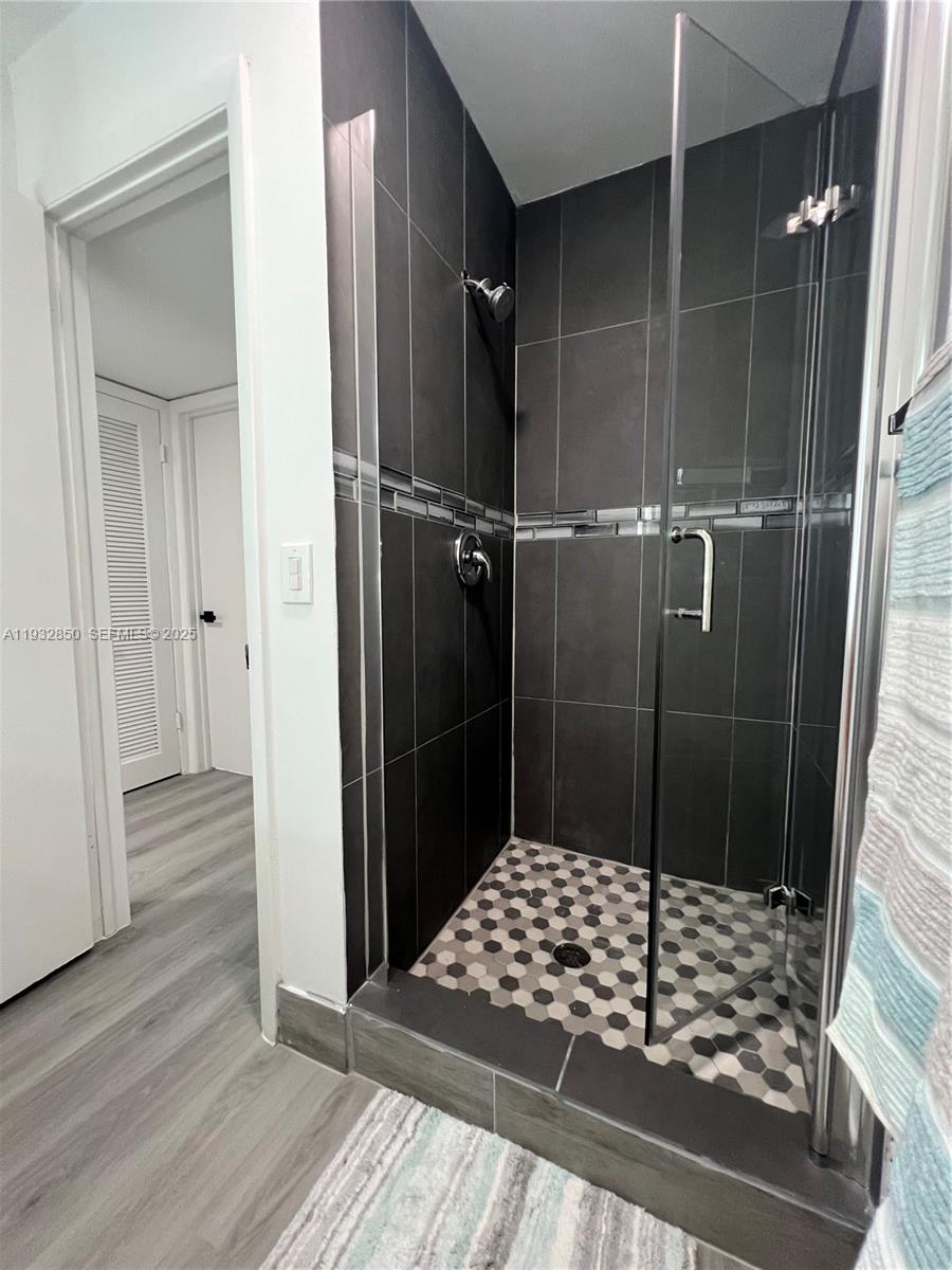 KINGS POINT NORMANDY COND - Residential