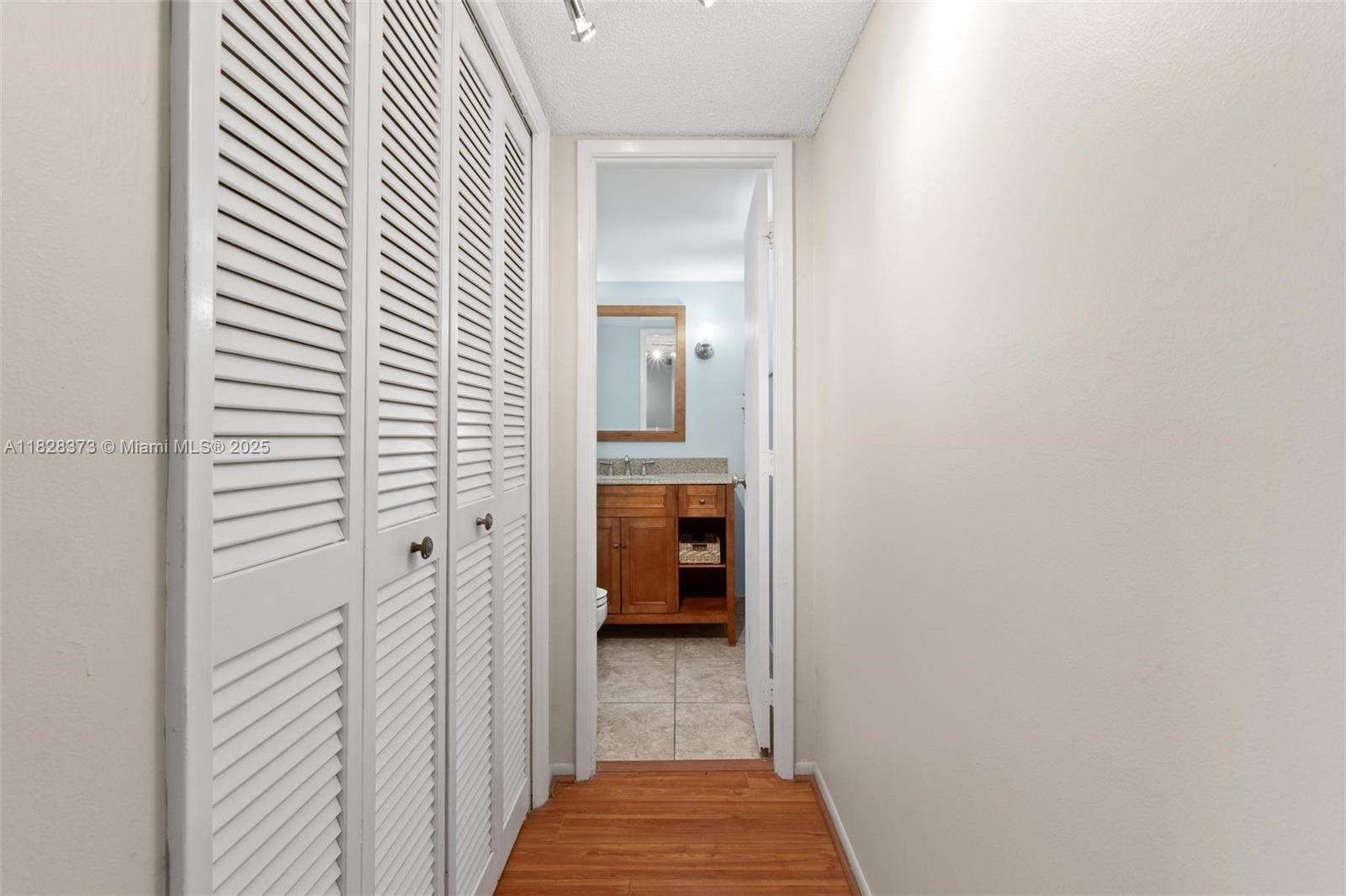 NO 30 PALM-AIRE COUNTRY C - Residential