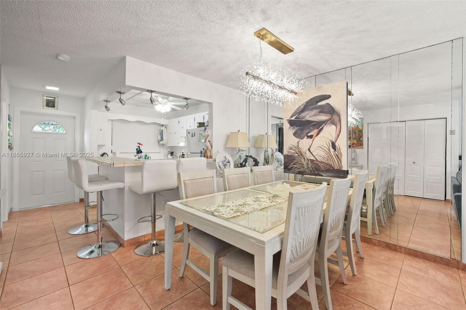 TOWNHOUSE EAST 1 CONDO - Residential