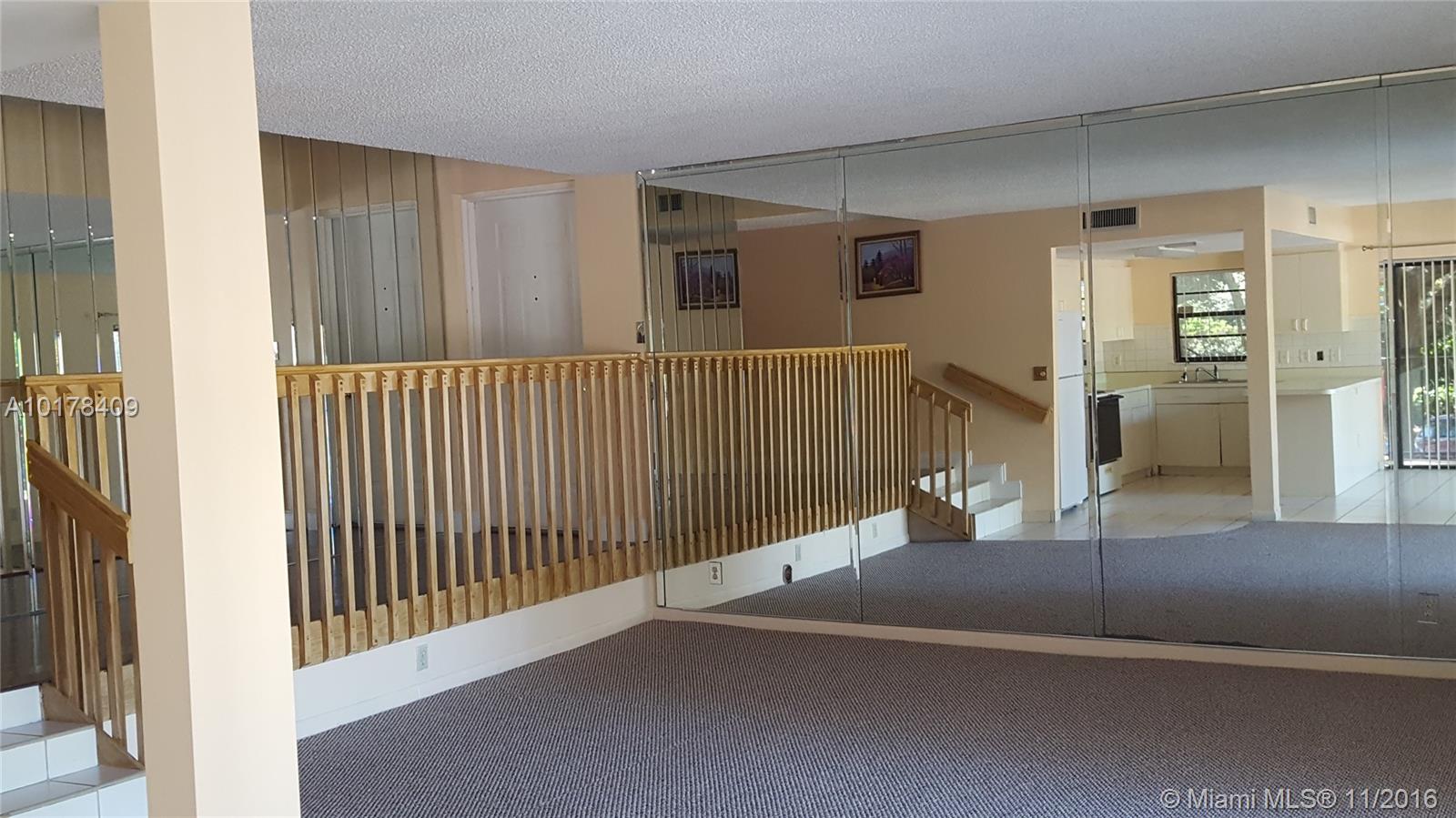 Jasmine Lakes I Condo - Residential Lease