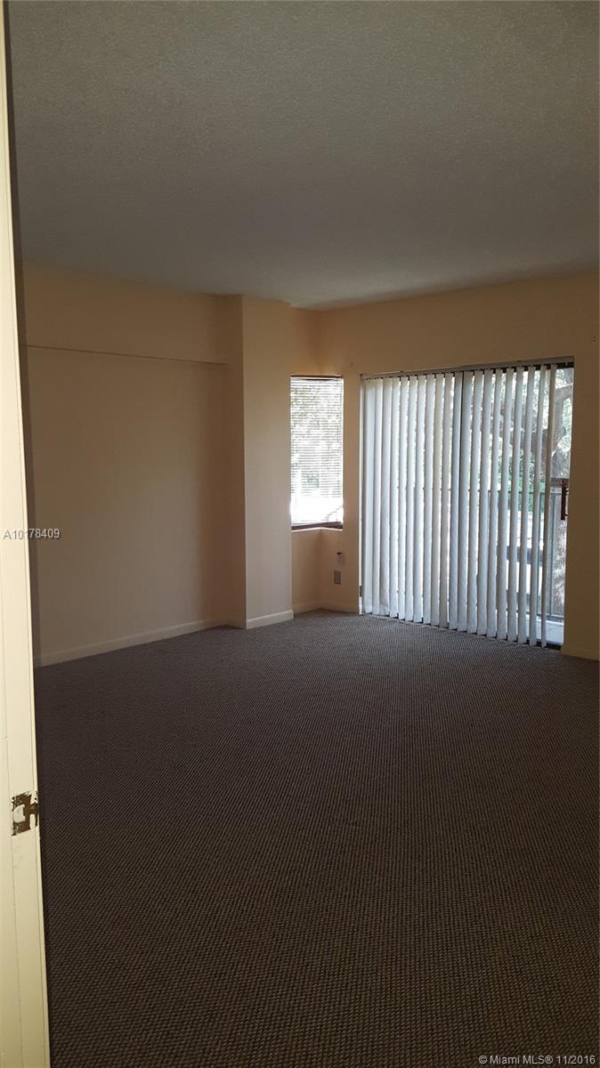 Jasmine Lakes I Condo - Residential Lease