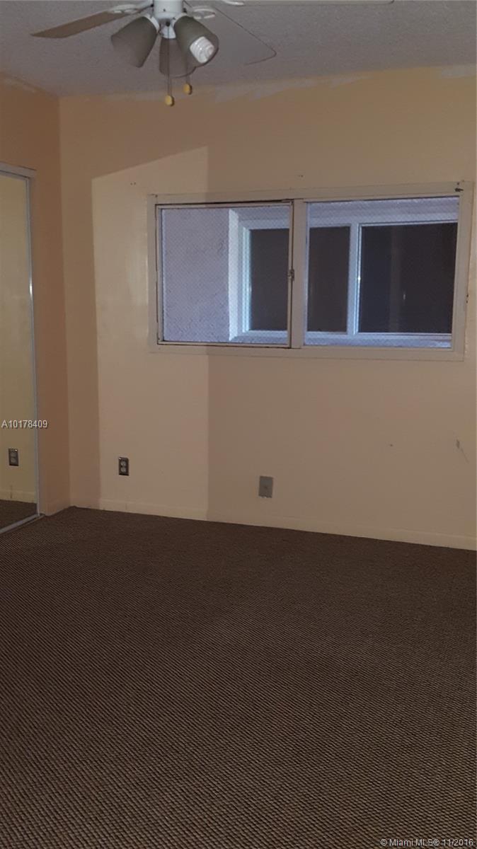 Jasmine Lakes I Condo - Residential Lease