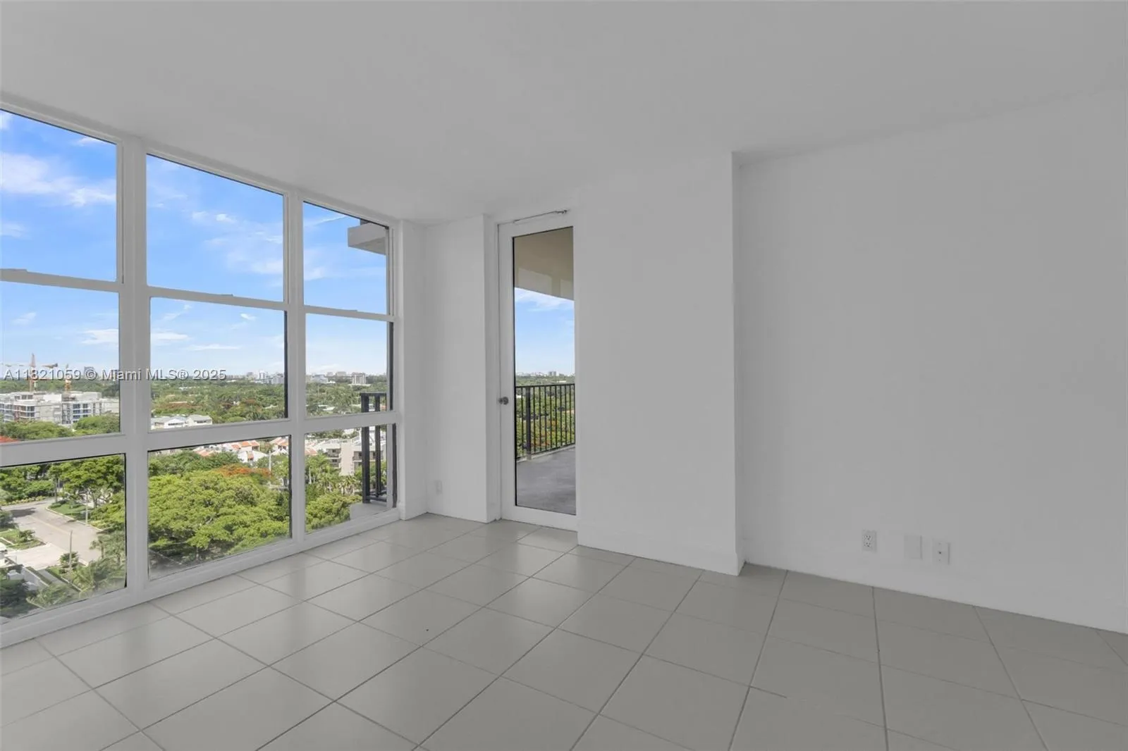 Miami, Florida 33129, United States, 2 Bedrooms Bedrooms, ,2 BathroomsBathrooms,Residential,Active,150328