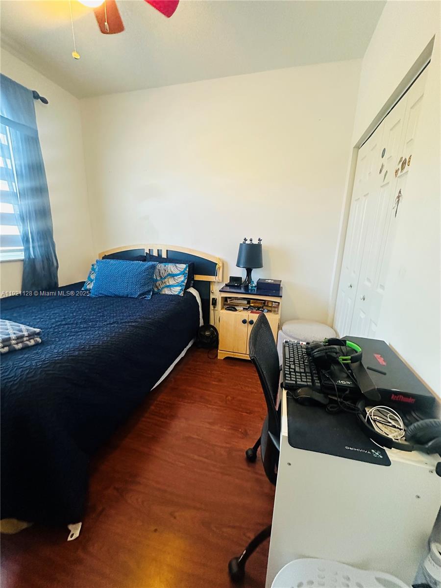 PEMBROKE CAY CONDO - Residential Lease