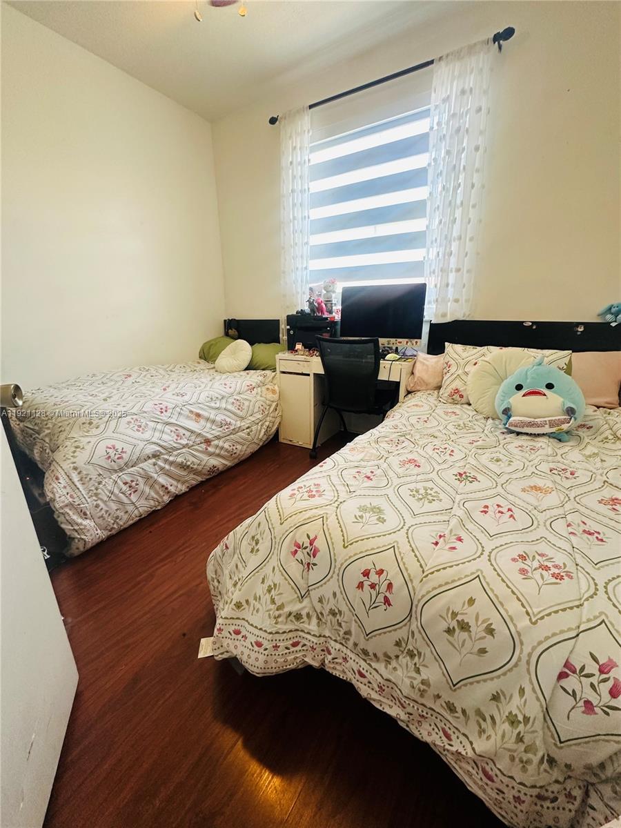 PEMBROKE CAY CONDO - Residential Lease