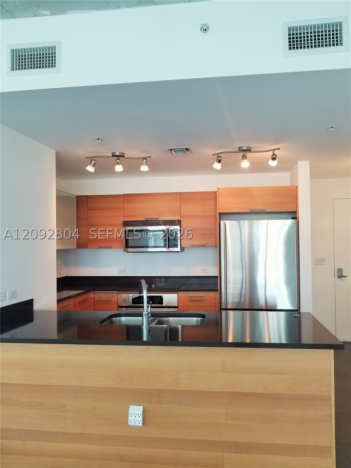 3301 NE 1st Ave H1515