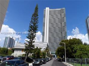 ICON BAY - Residential Lease