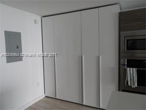 ICON BAY - Residential Lease