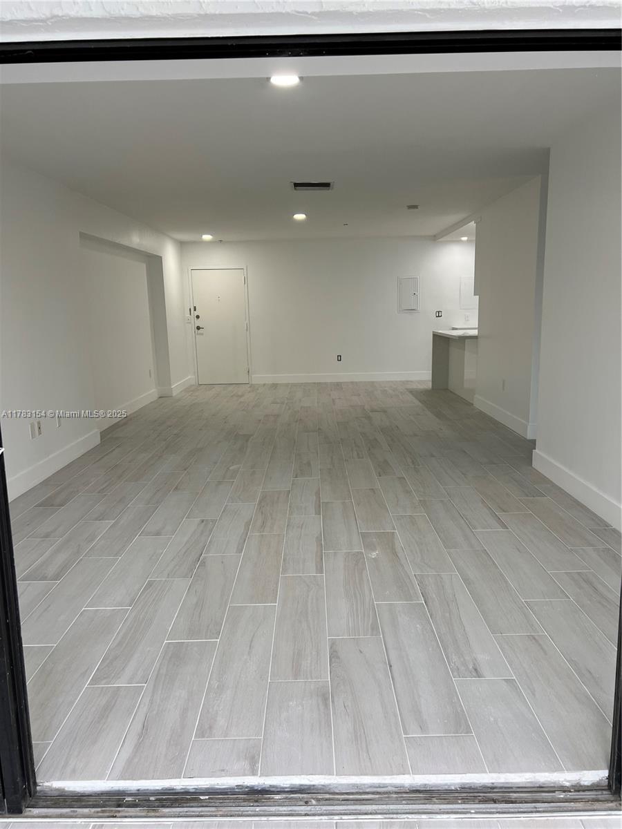 575 Crandon Blvd 312, Key Biscayne, Miami-Dade County, Florida - 3 Bedrooms  
2 Bathrooms - 