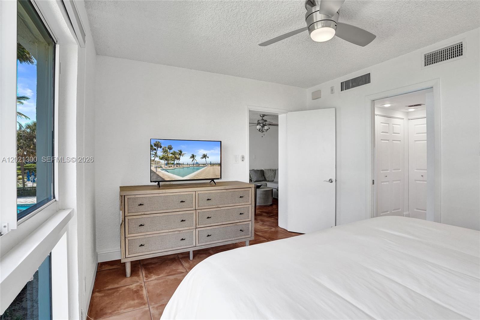 COVE BEACH CLUB CO-OP - Residential
