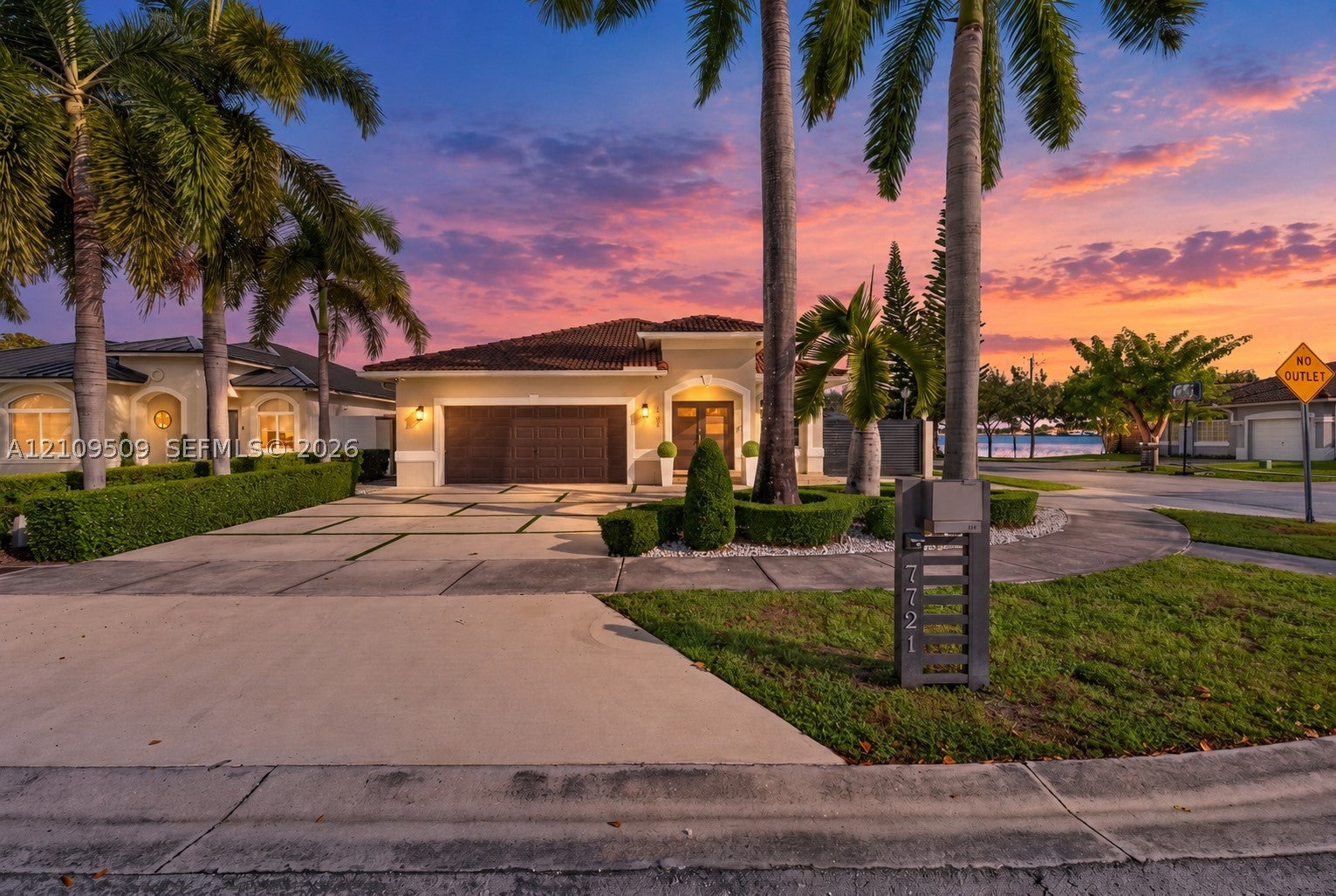 7721 NW 201st Ter