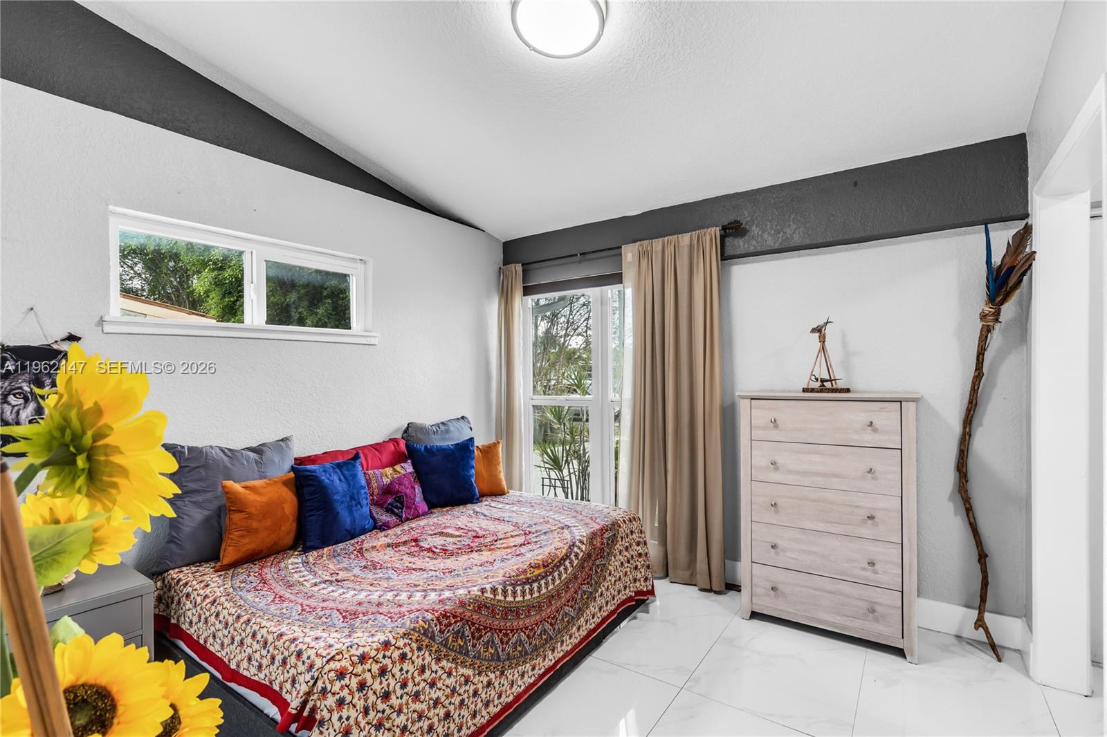 SIERRA MIRADA - Residential