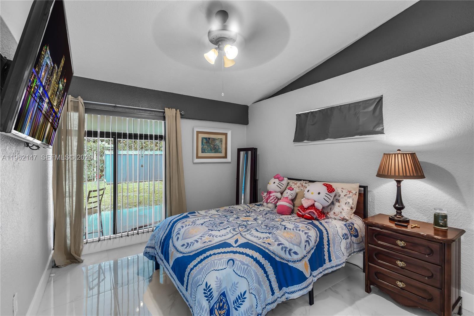 SIERRA MIRADA - Residential