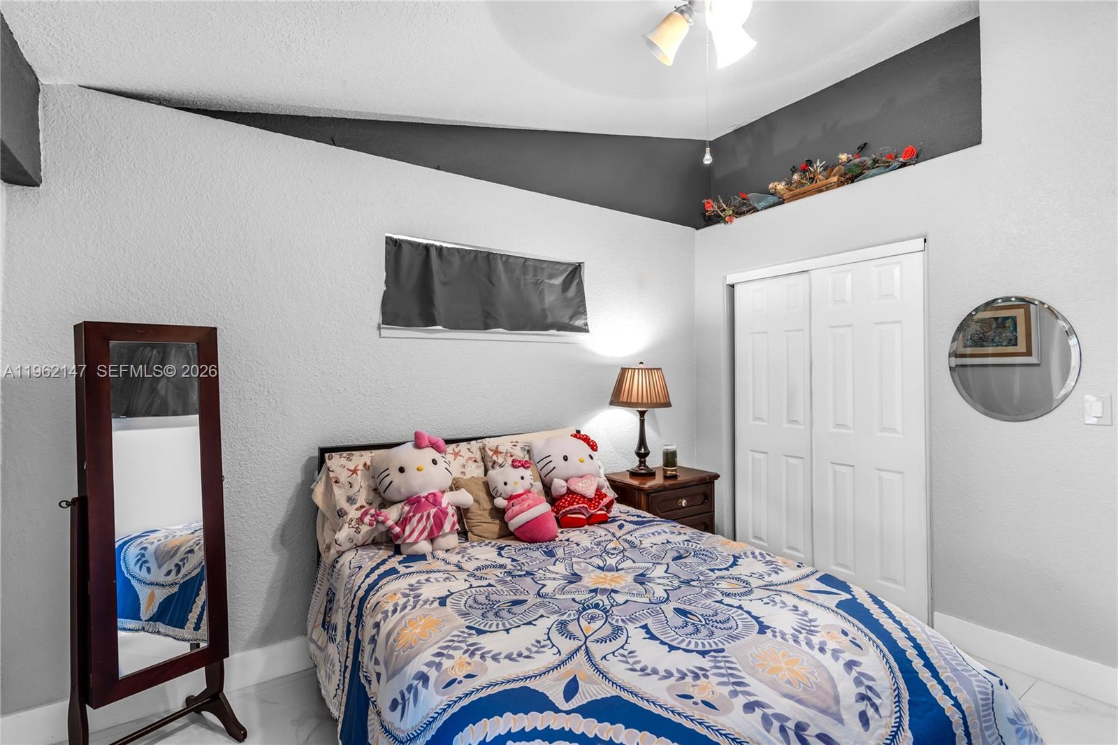 SIERRA MIRADA - Residential