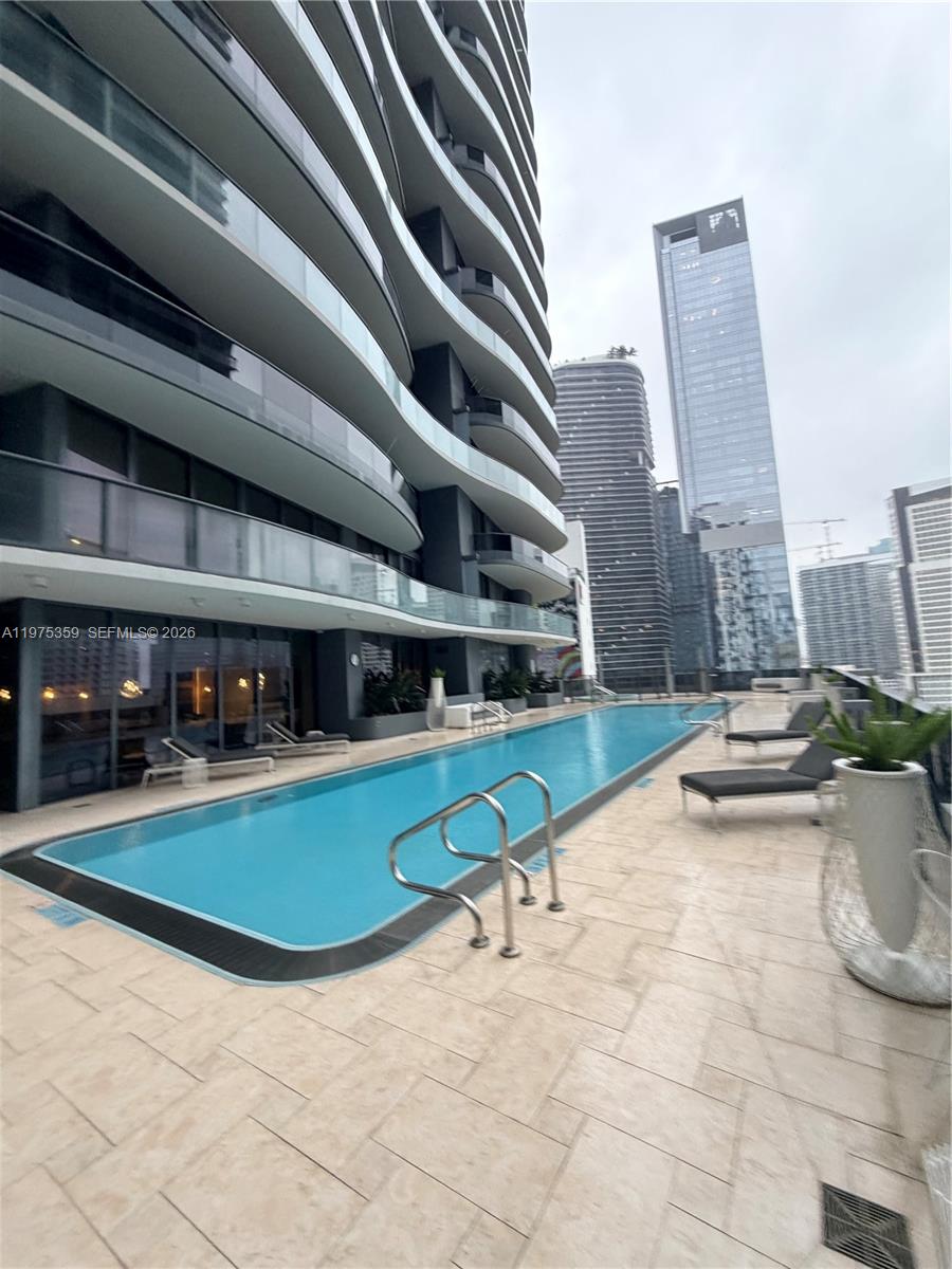 BRICKELL FLATIRON CONDO - Residential Lease