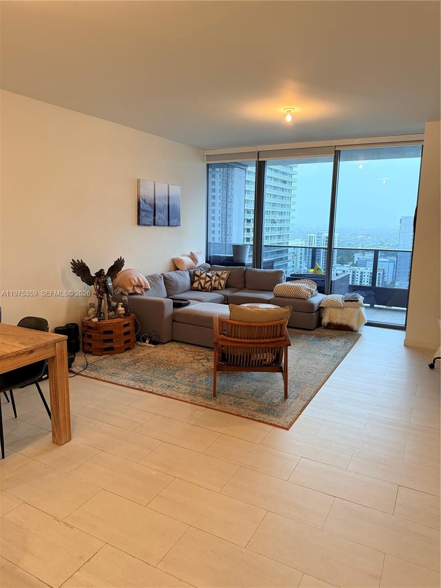 BRICKELL FLATIRON CONDO - Residential Lease