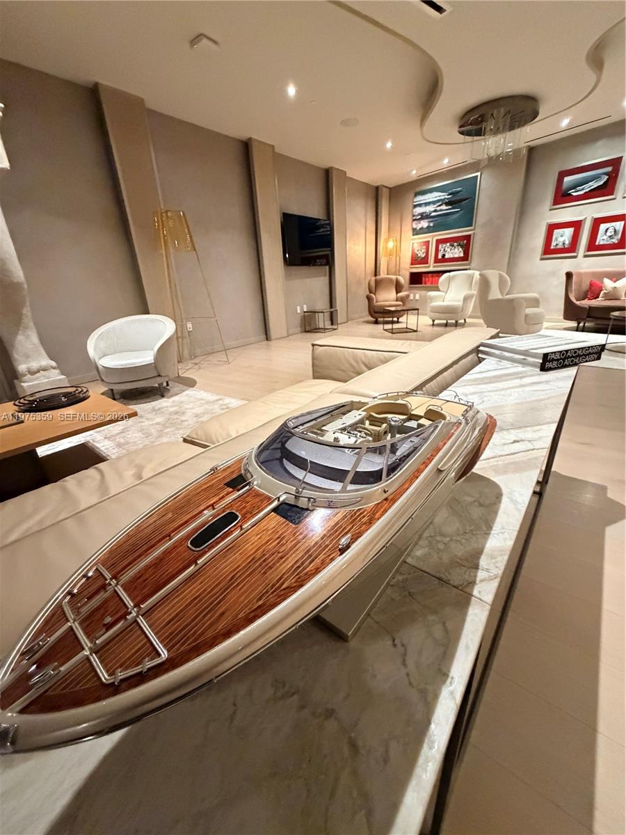 BRICKELL FLATIRON CONDO - Residential Lease