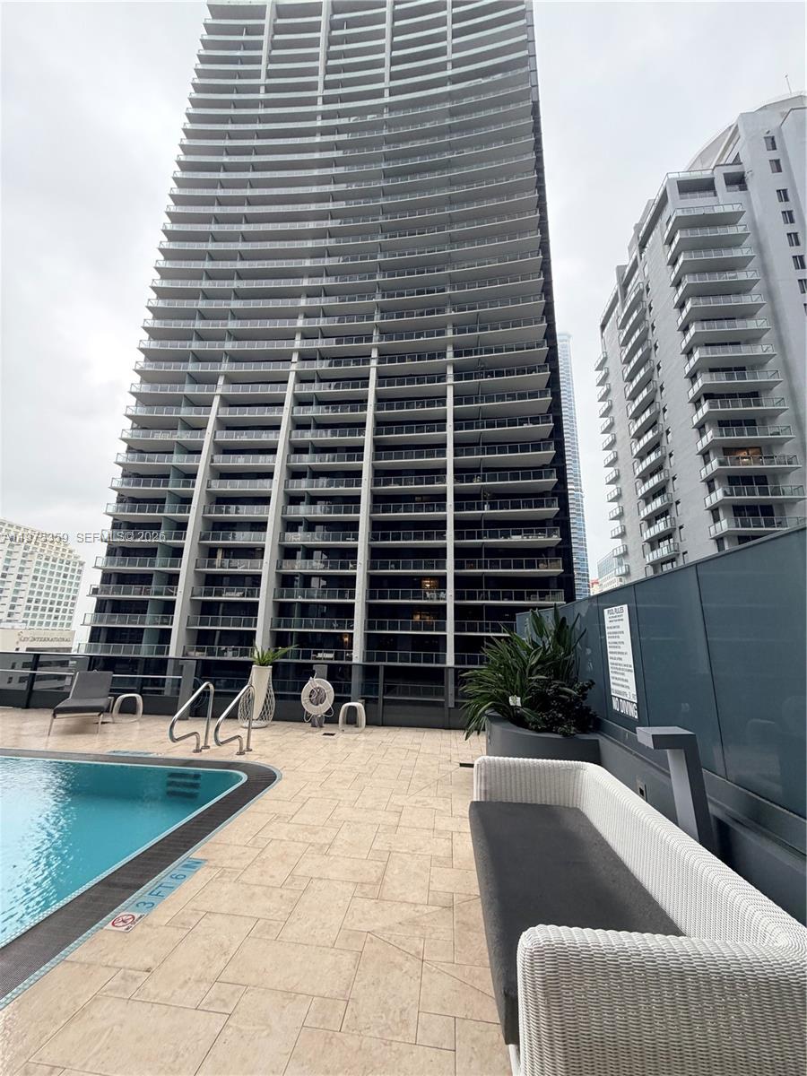 BRICKELL FLATIRON CONDO - Residential Lease