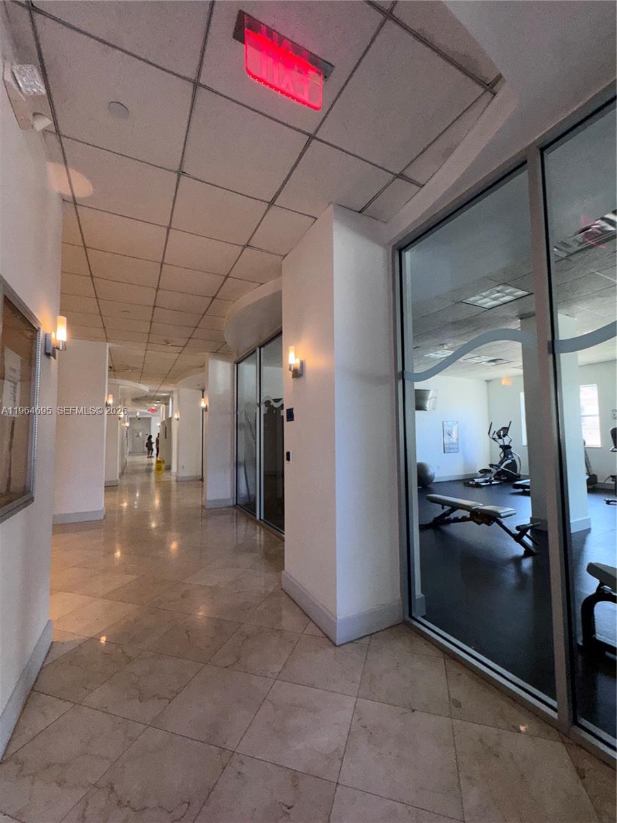 401 BLU OF NORTH BEACH CO - Residential