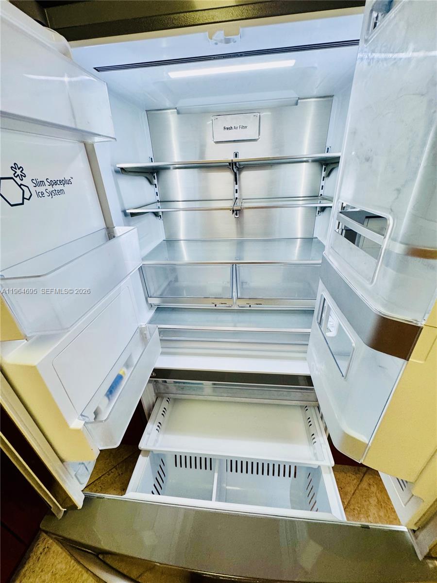 401 BLU OF NORTH BEACH CO - Residential