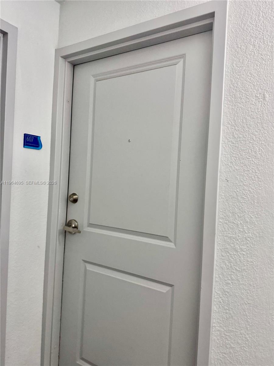 401 BLU OF NORTH BEACH CO - Residential