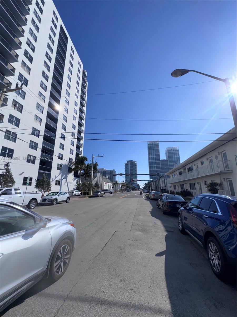 401 BLU OF NORTH BEACH CO - Residential