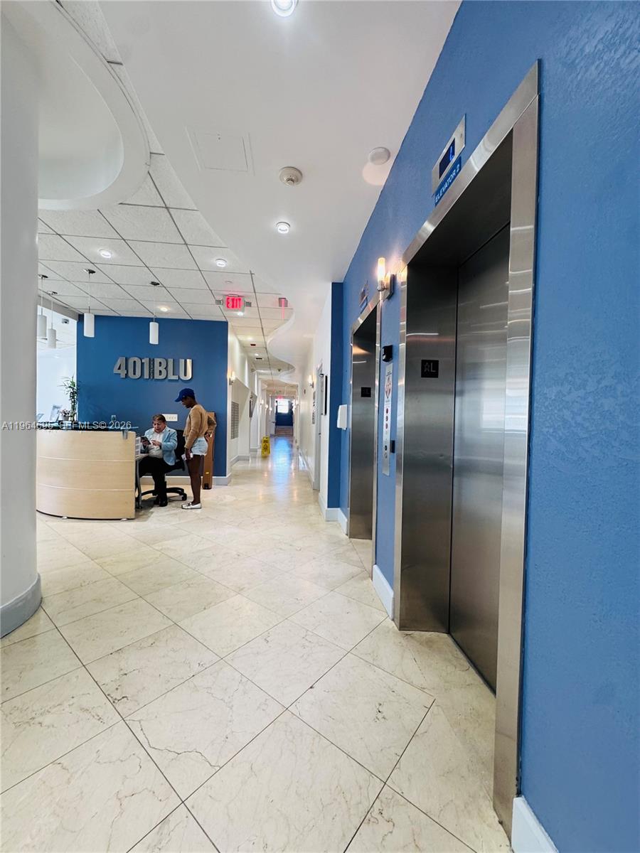 401 BLU OF NORTH BEACH CO - Residential