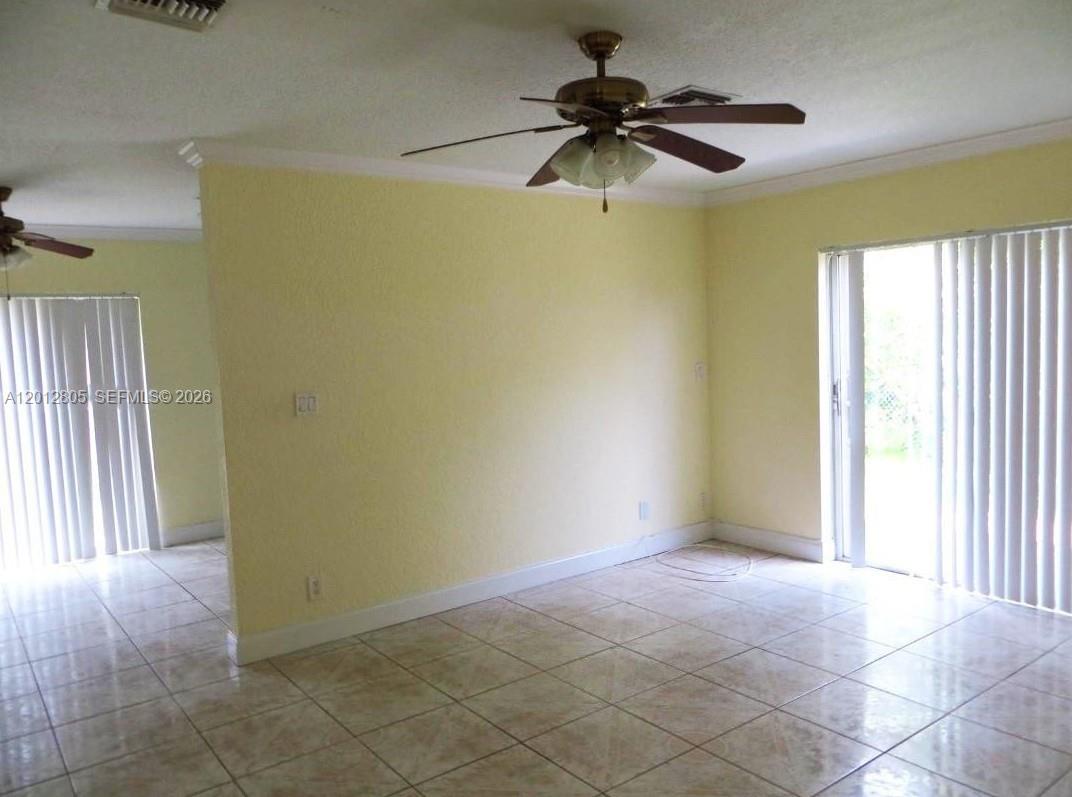 CORAL SPRINGS SUB NO 1 - Residential Lease