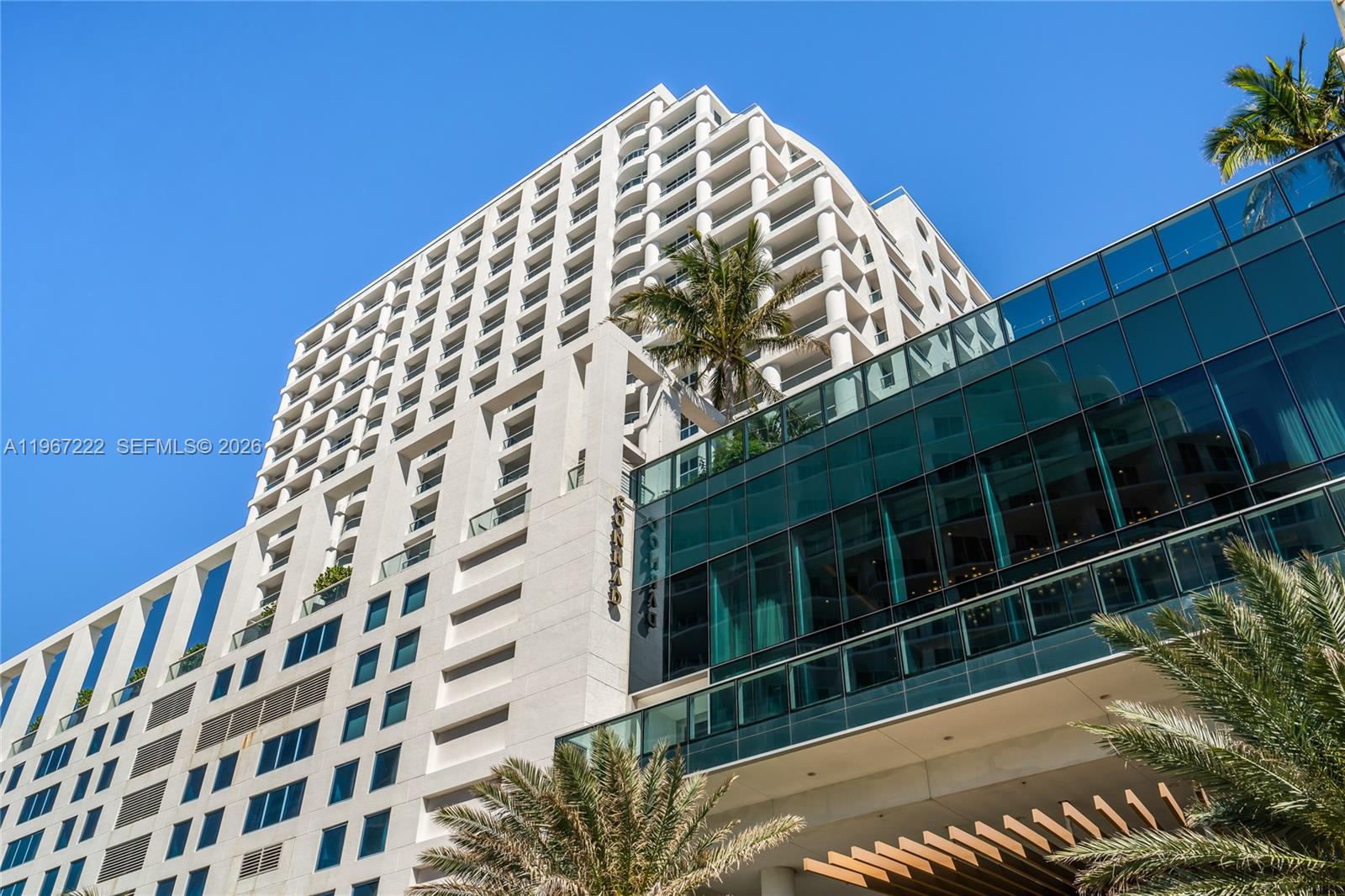 551 FLB CONDOMINIUM HOTEL - Residential