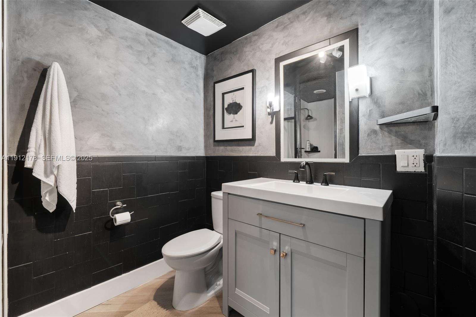 NEO VERTIKA CONDO - Residential