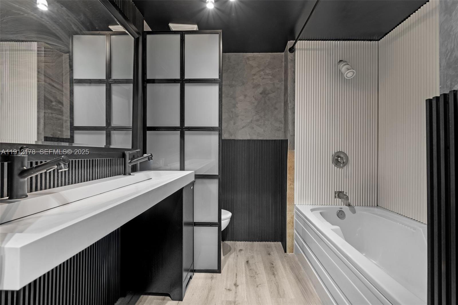 NEO VERTIKA CONDO - Residential