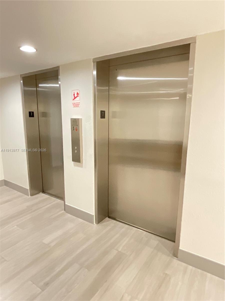 HILLCREST EAST NO 20 COND - Residential