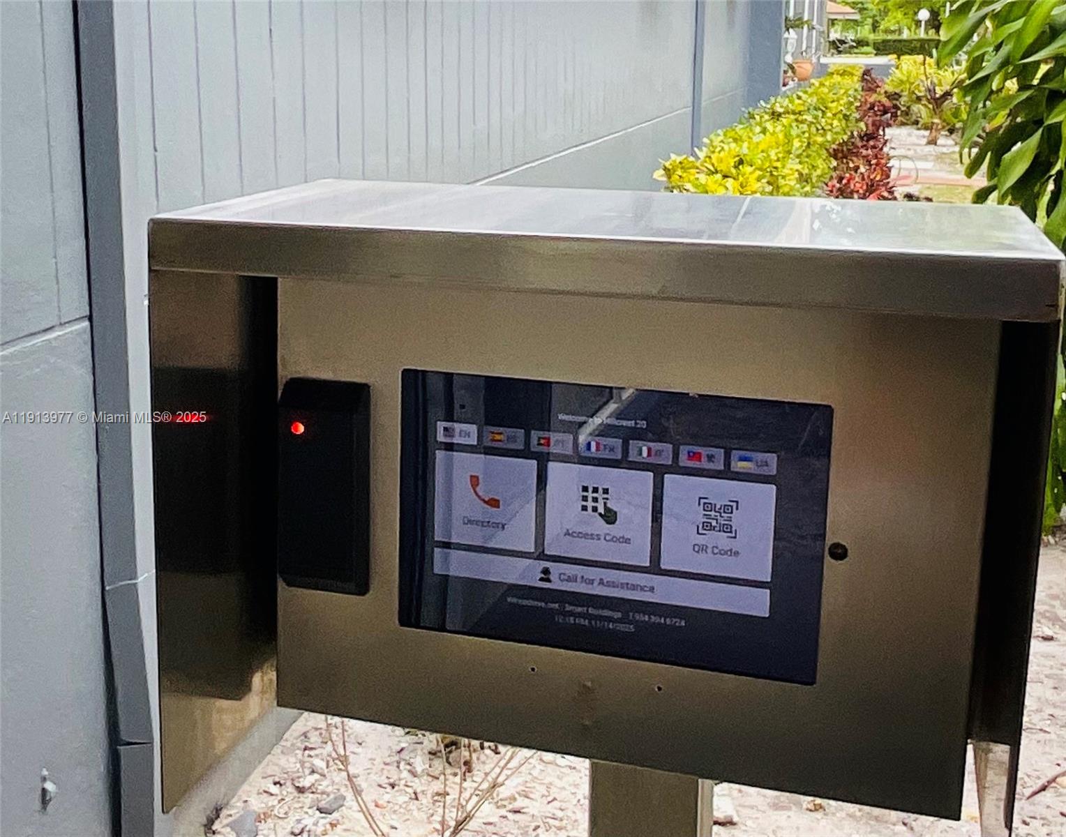 HILLCREST EAST NO 20 COND - Residential