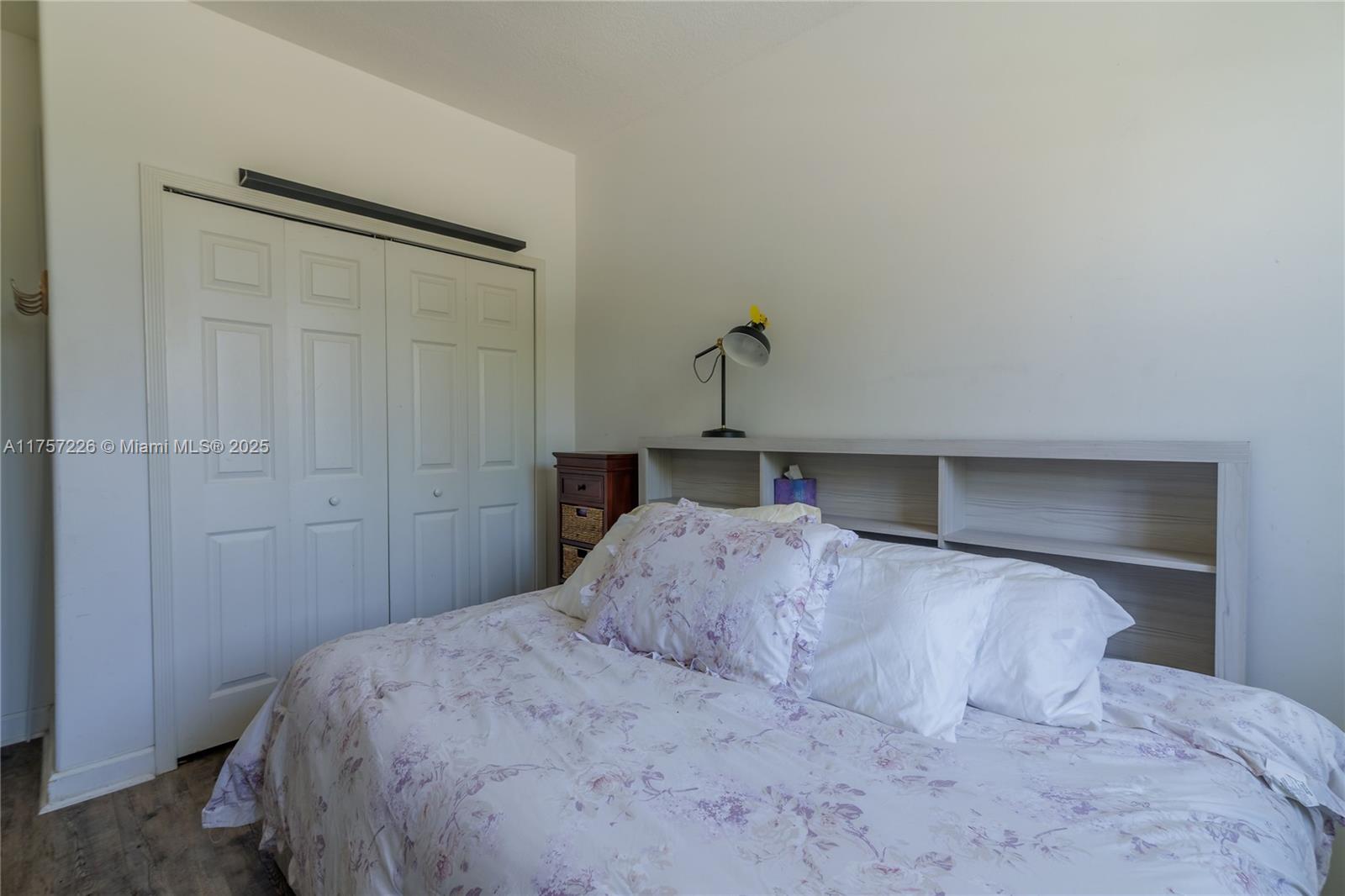 COSTA DORADA - Residential