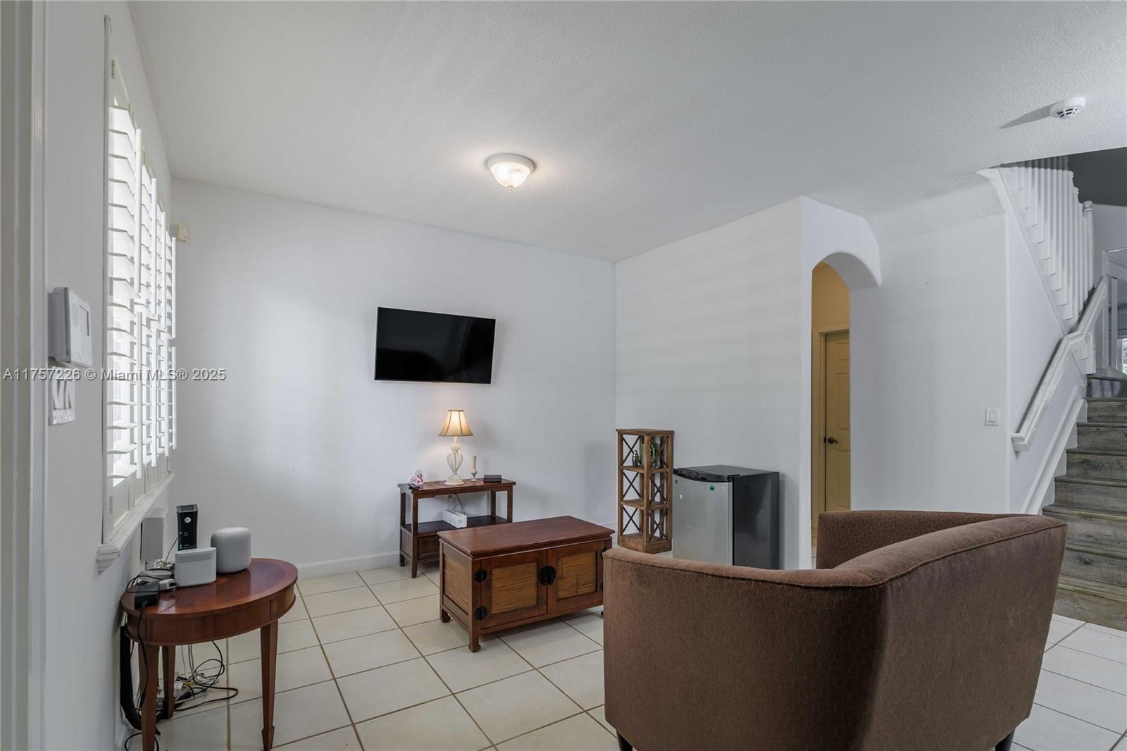 COSTA DORADA - Residential