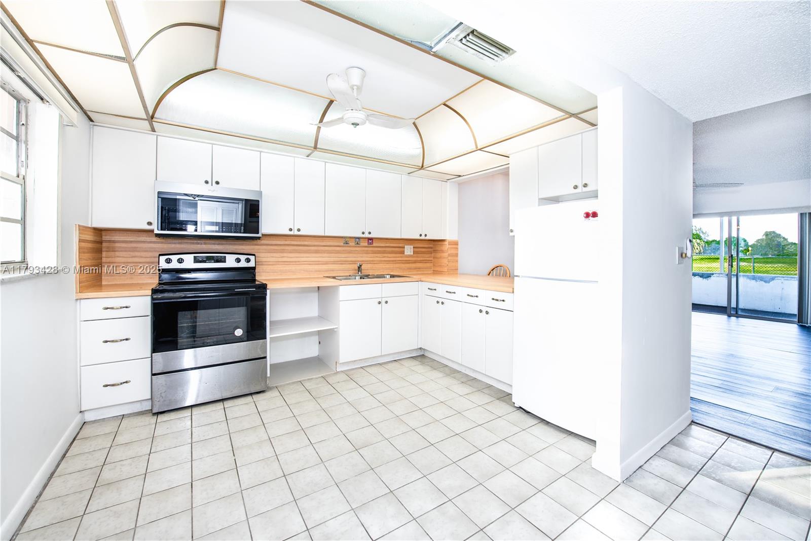 5100 SW 90th Ave 110