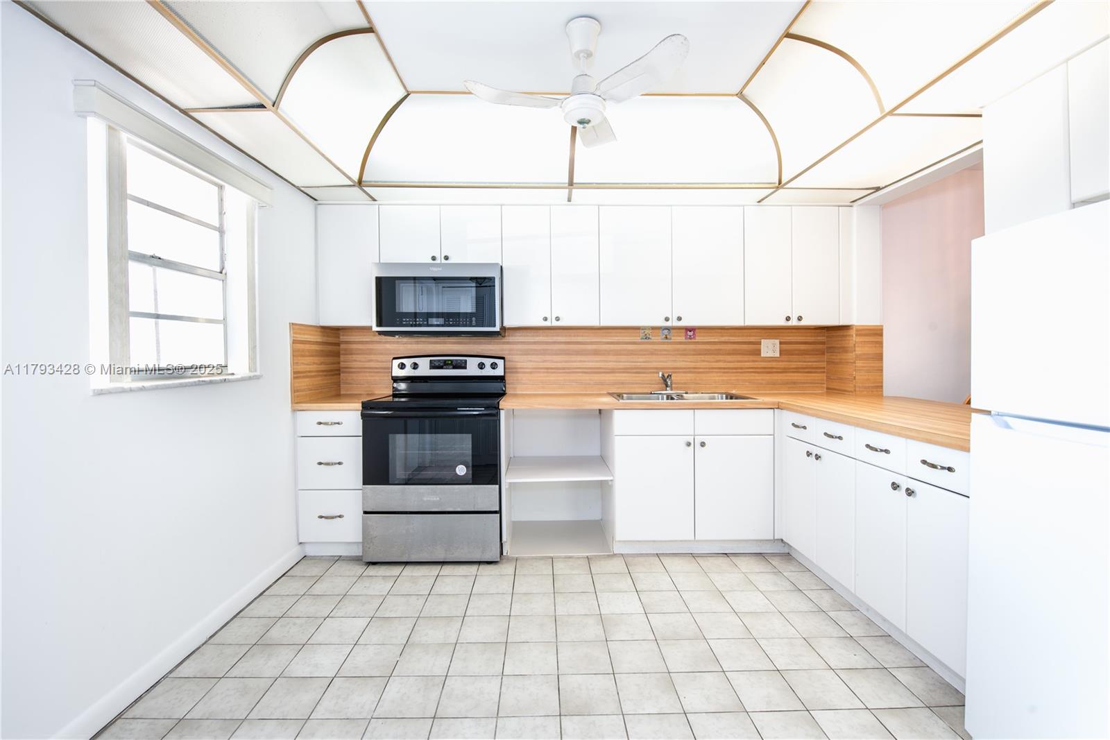 5100 SW 90th Ave 110