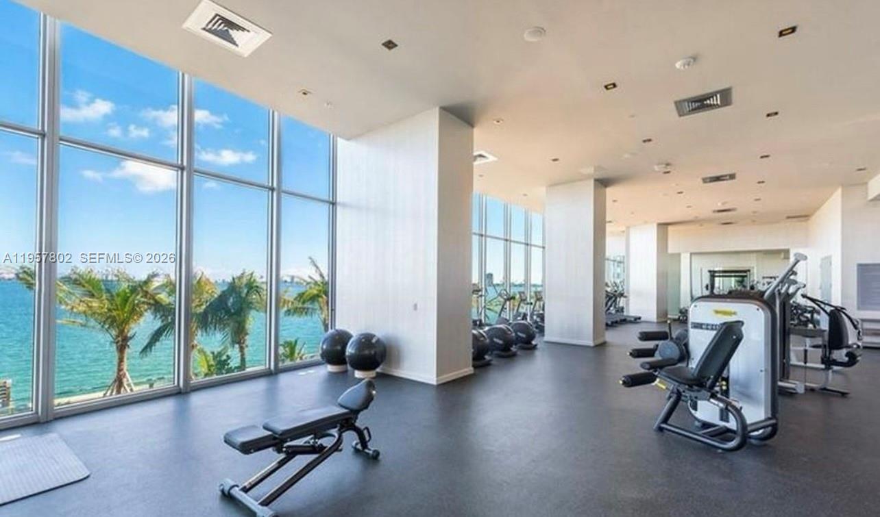 BISCAYNE BEACH CONDO - Residential