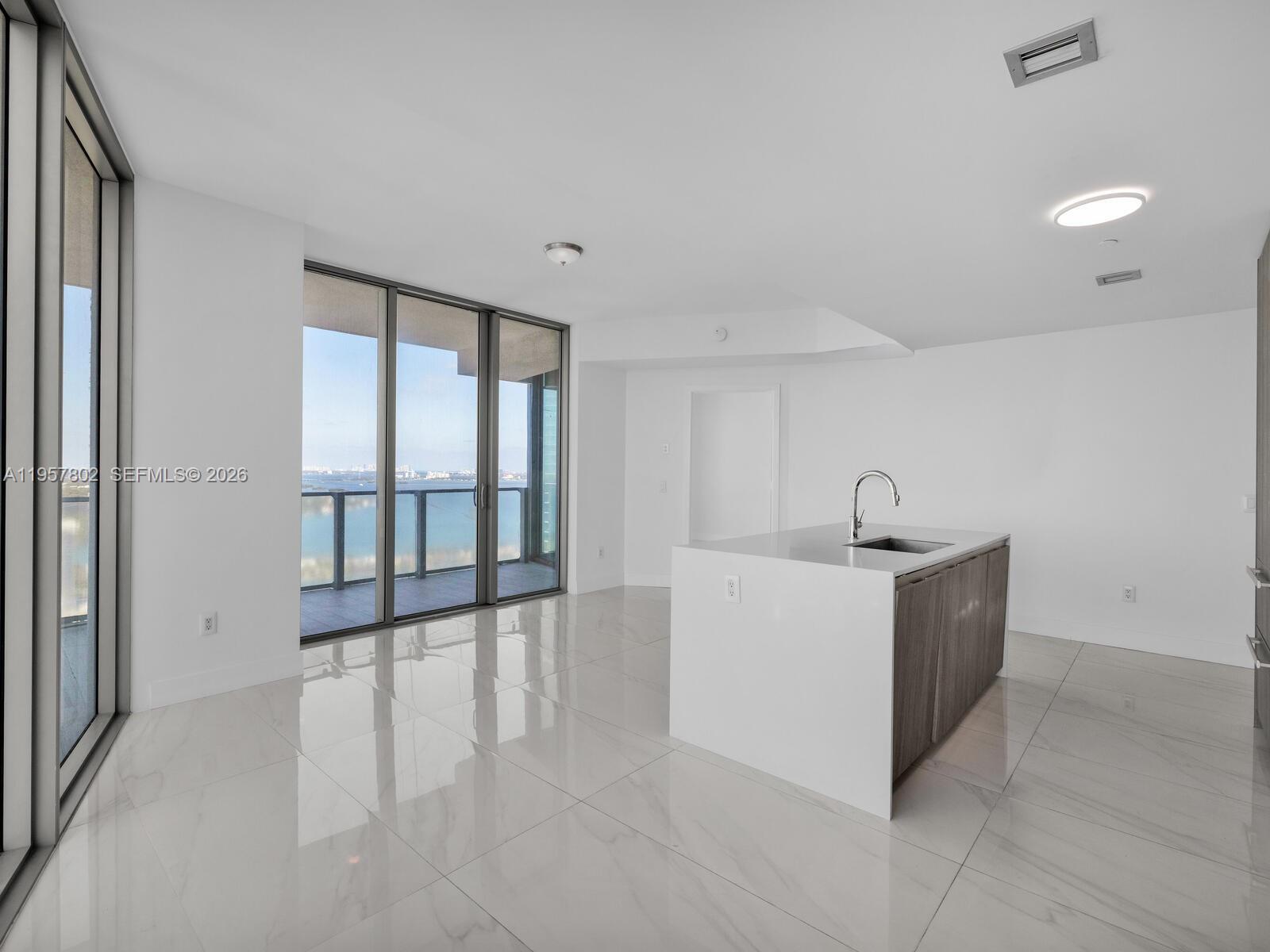 BISCAYNE BEACH CONDO - Residential