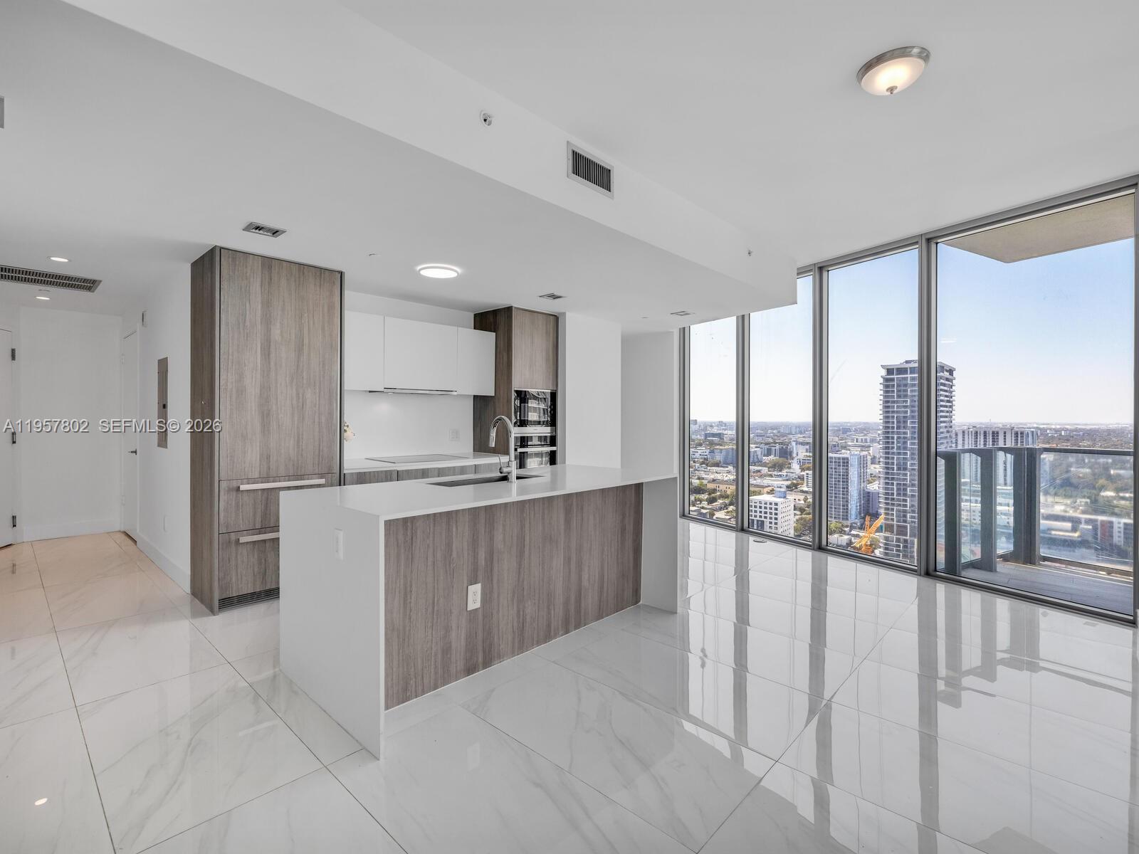 BISCAYNE BEACH CONDO - Residential