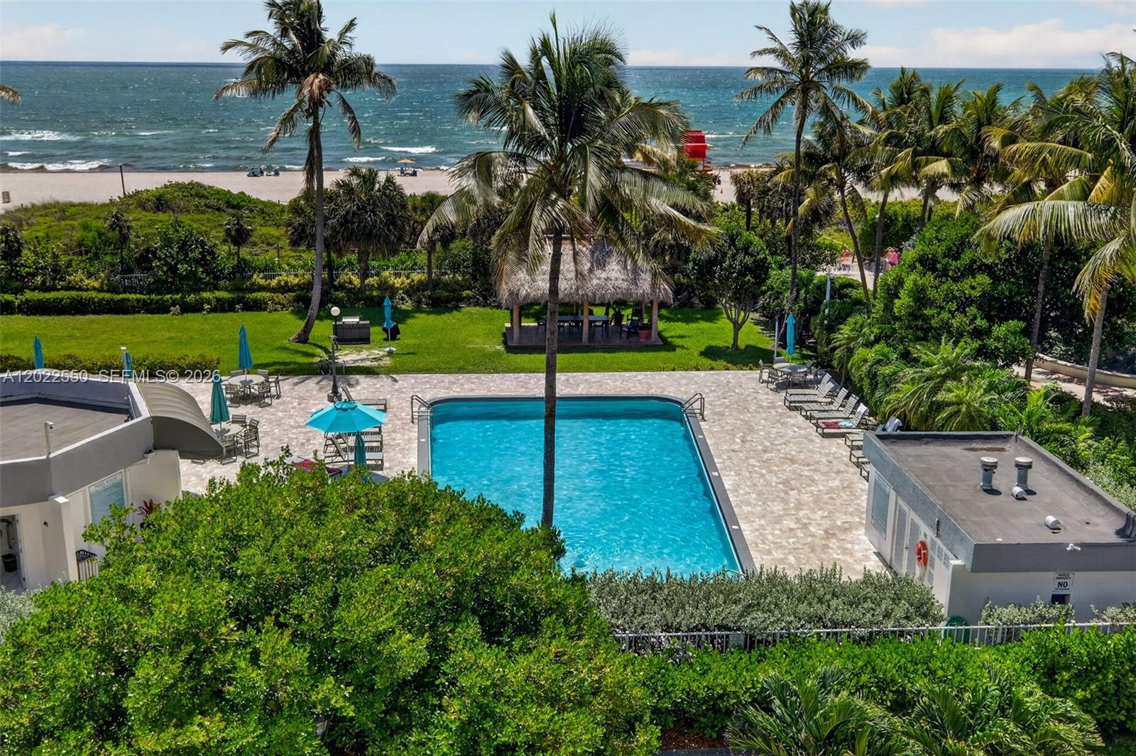 THE RIVIERA CONDO - Residential