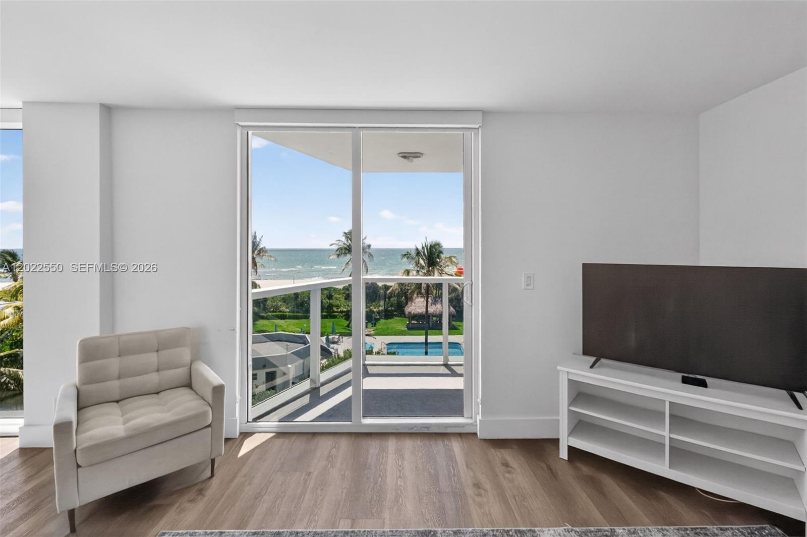 THE RIVIERA CONDO - Residential