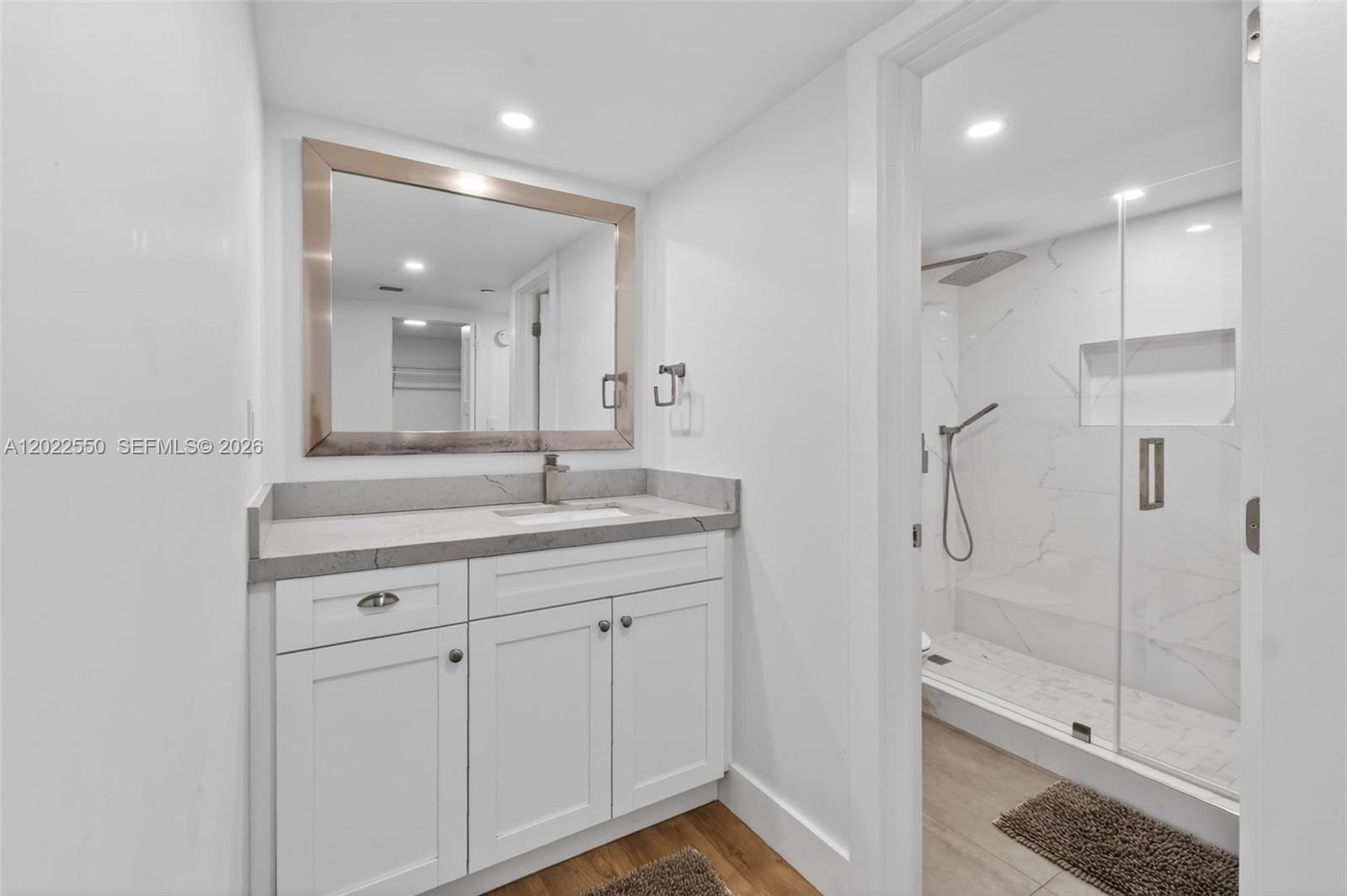 THE RIVIERA CONDO - Residential