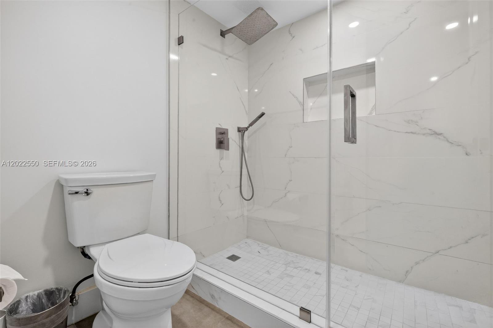 THE RIVIERA CONDO - Residential