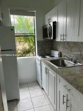 2345 NW Flagler Ter 1