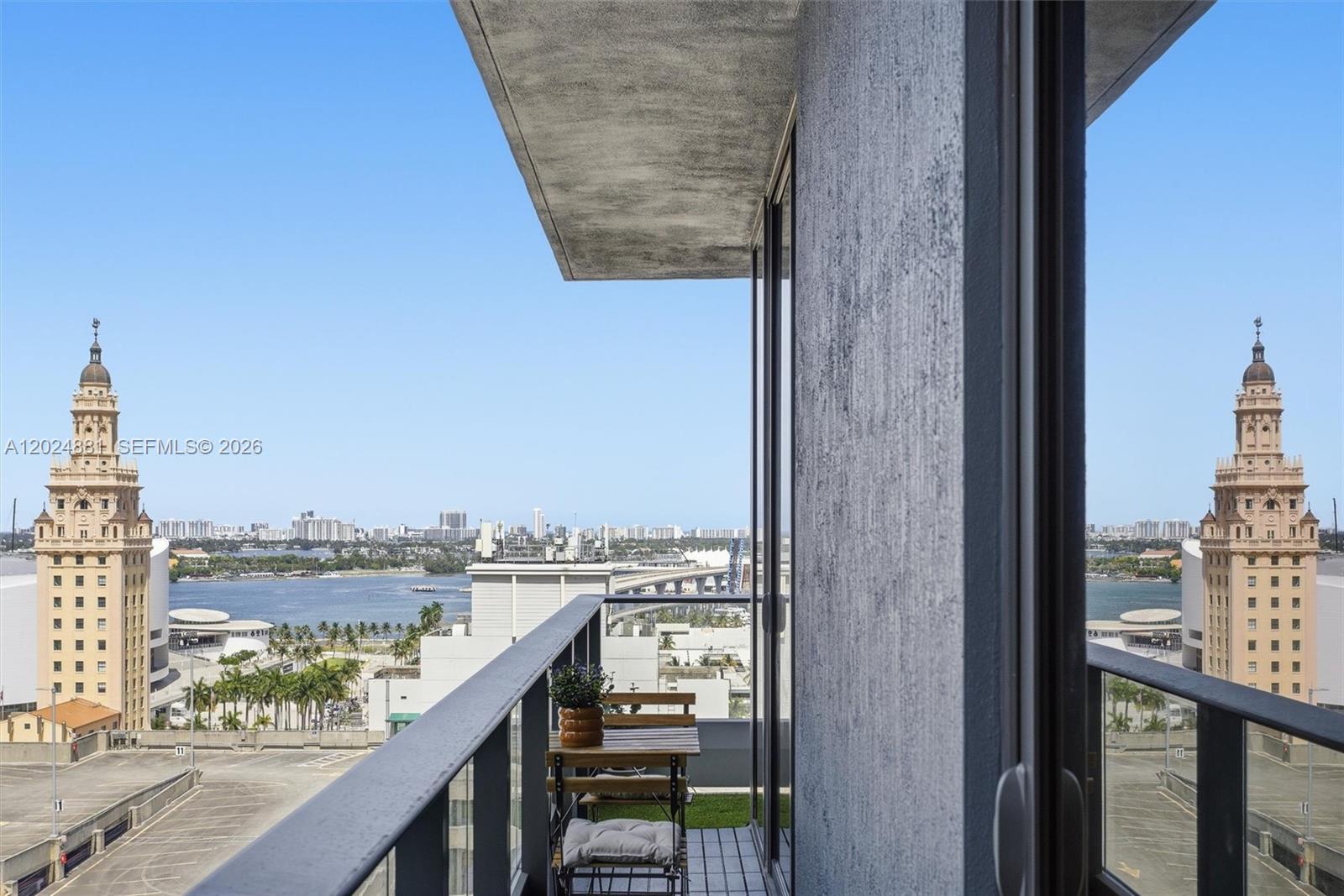 501 First Residences - Residential