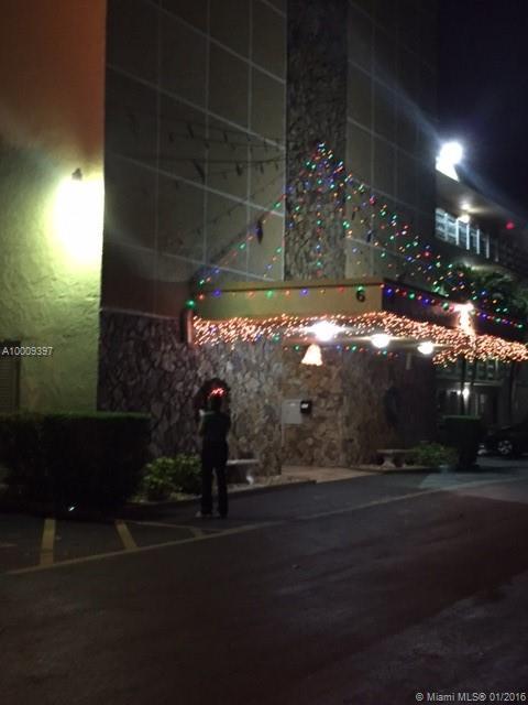 MEADOWBROOK LAKES - Residential Lease