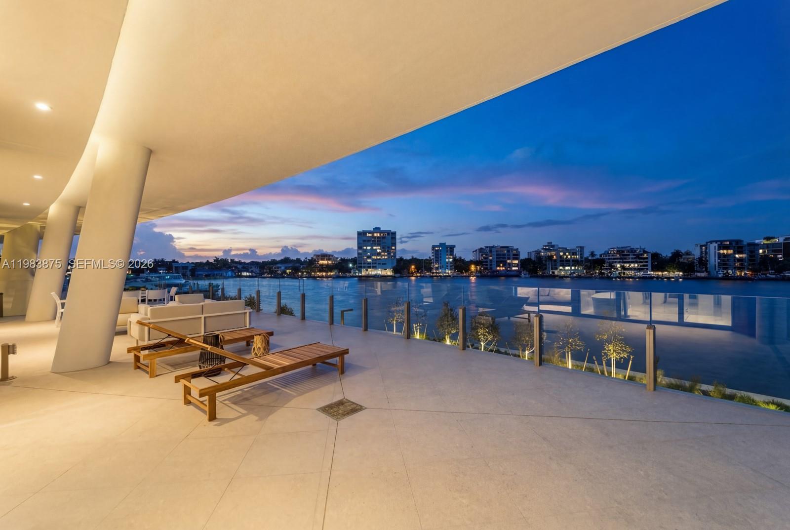 Vita Grove Isle - Residential