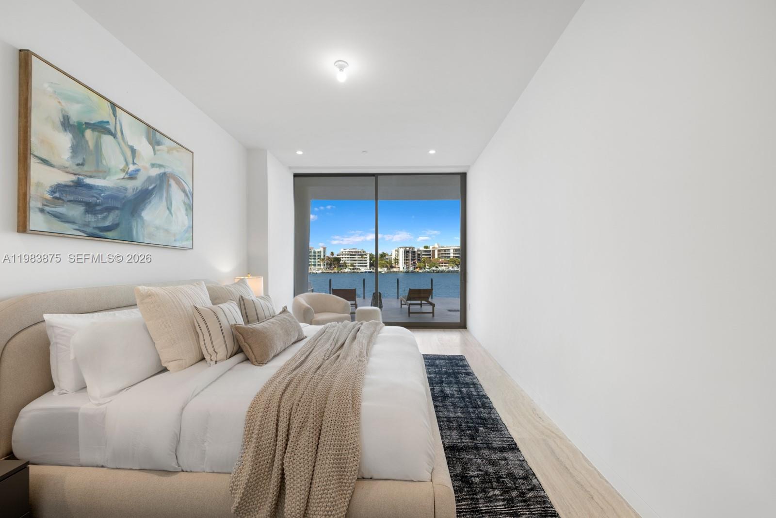 Vita Grove Isle - Residential